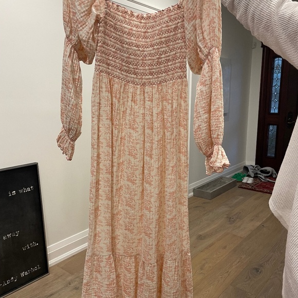 Nothing fits but dress - Picture 1 of 1